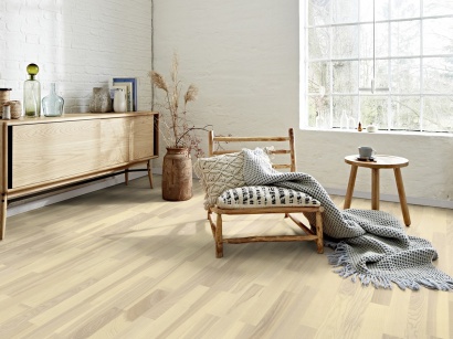 Dřevěná podlaha Designwood Jasan bílý Mercato bílý lak